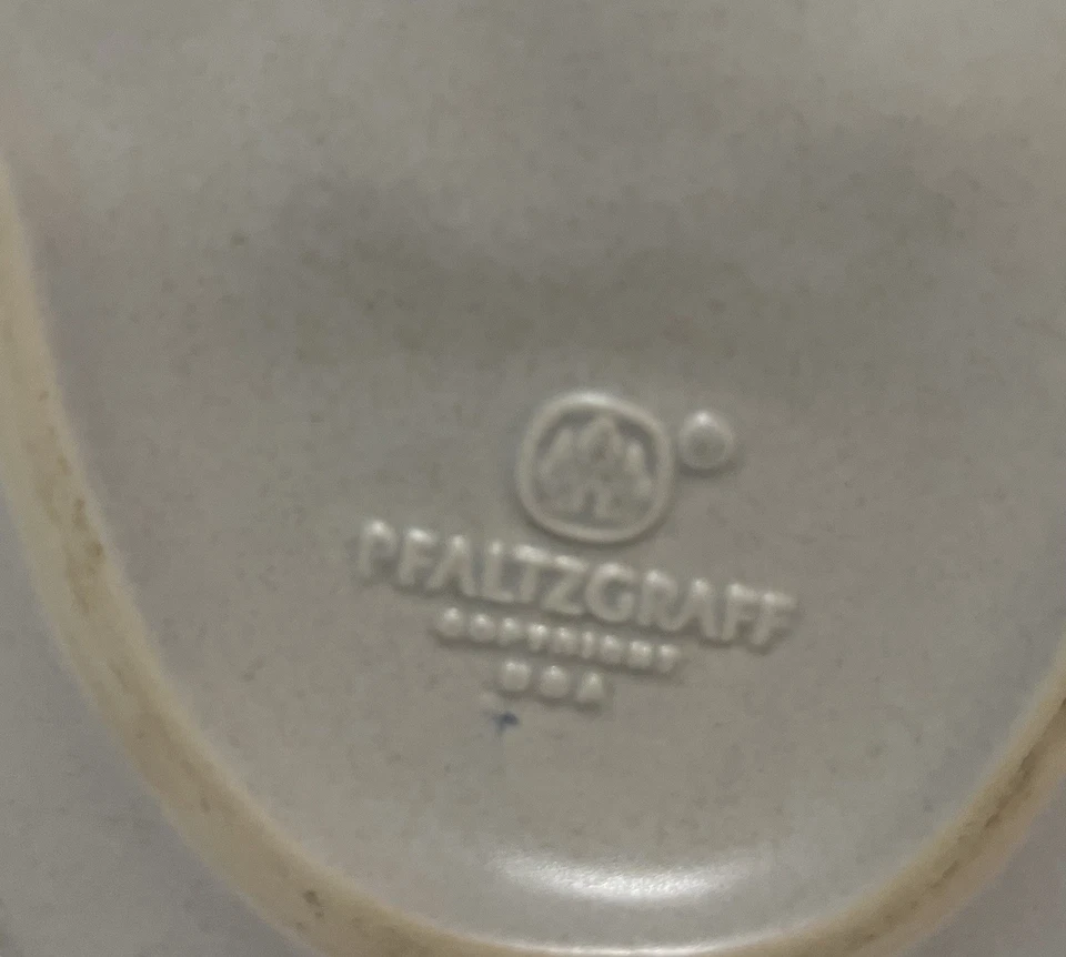 Cesta de flores Pfaltzgraff Yorktown trivet hecha en EE. UU. azul y blanco vintage Foto 4 de 4