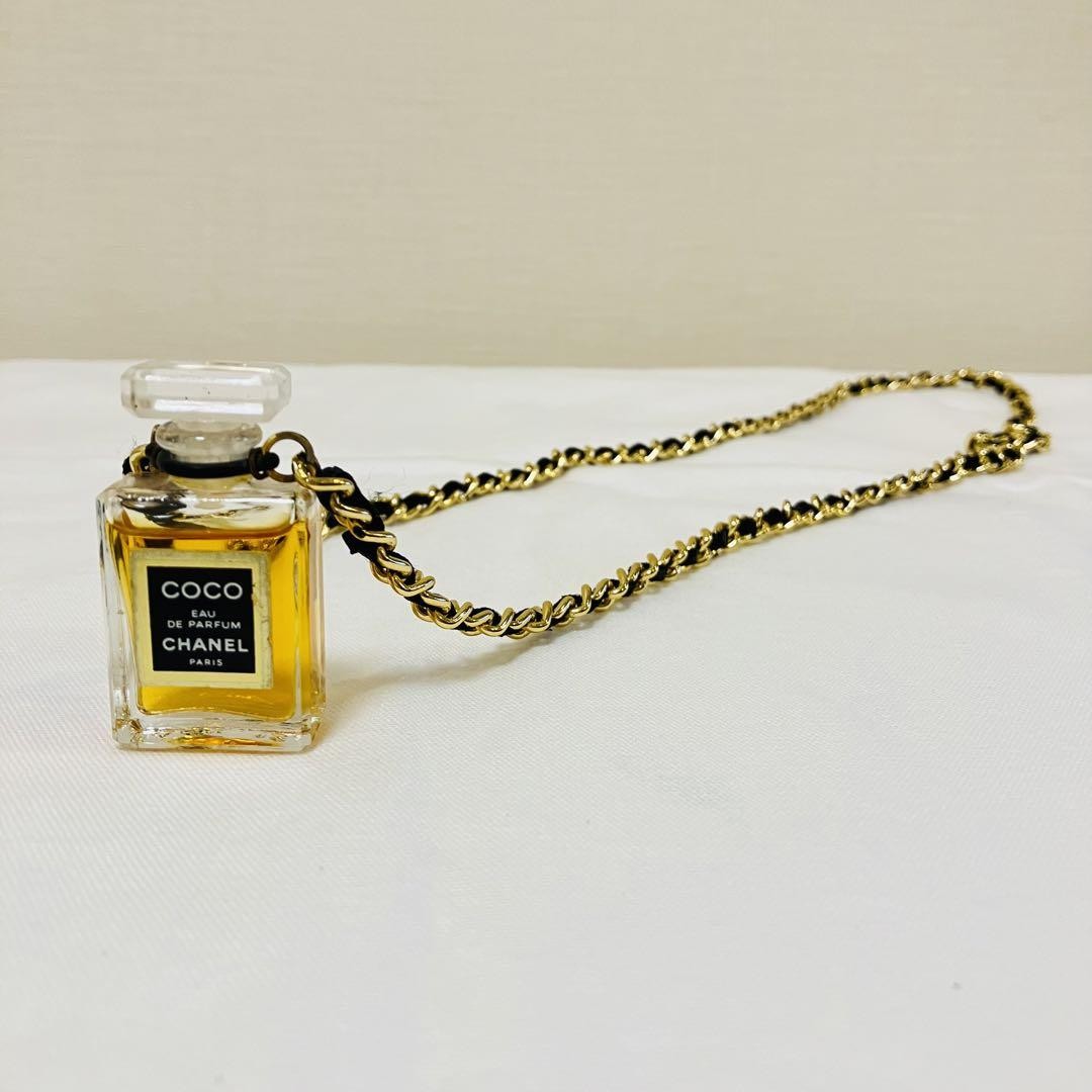 Vintage Chanel Coco Perfume Pendant Necklace Jewelry Collection