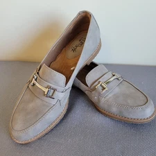 NWOT Euro Soft by Sofft 6.5M Faux Suede Slip On Loafer Silver Horse Bit Detail