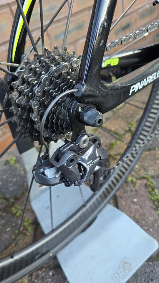​Pinarello Dogma F8 Carbon Road Bike – Shimano Ultegra Di2 – Mavic Cosmic  54cm, photo 4 of 5