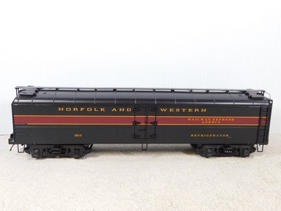 MTH Norfolk & Western R50B Express Reefer Car