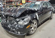 2010 Mercedes E350 Front Carrier Differential Case Assembly 28K Mi 4Matic 10-12