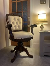 Simone Guarracino Susan English Style Presidential Swivel Armchair Walnut Wood