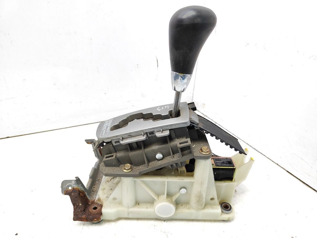 2004-2008 Suzuki Forenza Auto Transmission Floor Shifter W/ Knob 
