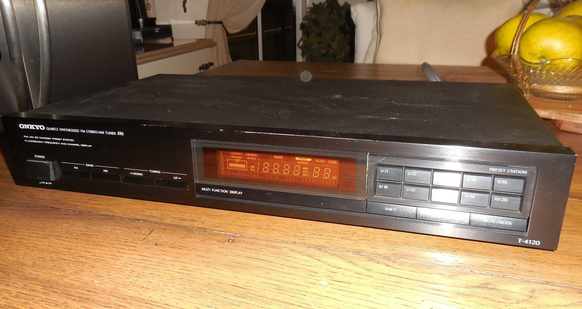 Vintage Onkyo T-4120 Quartz Synthesized AM/FM Stereo Tuner Japan