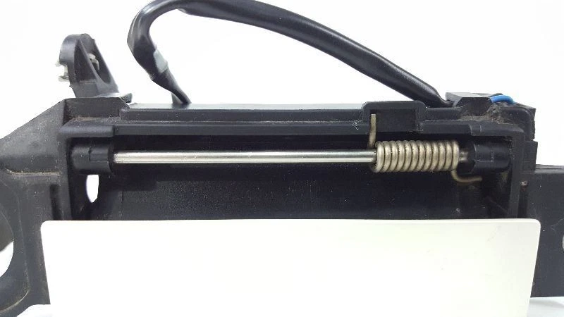 Manija puerta exterior pasajero trasero audi a6 quattro 96-99 Foto 3 de 4