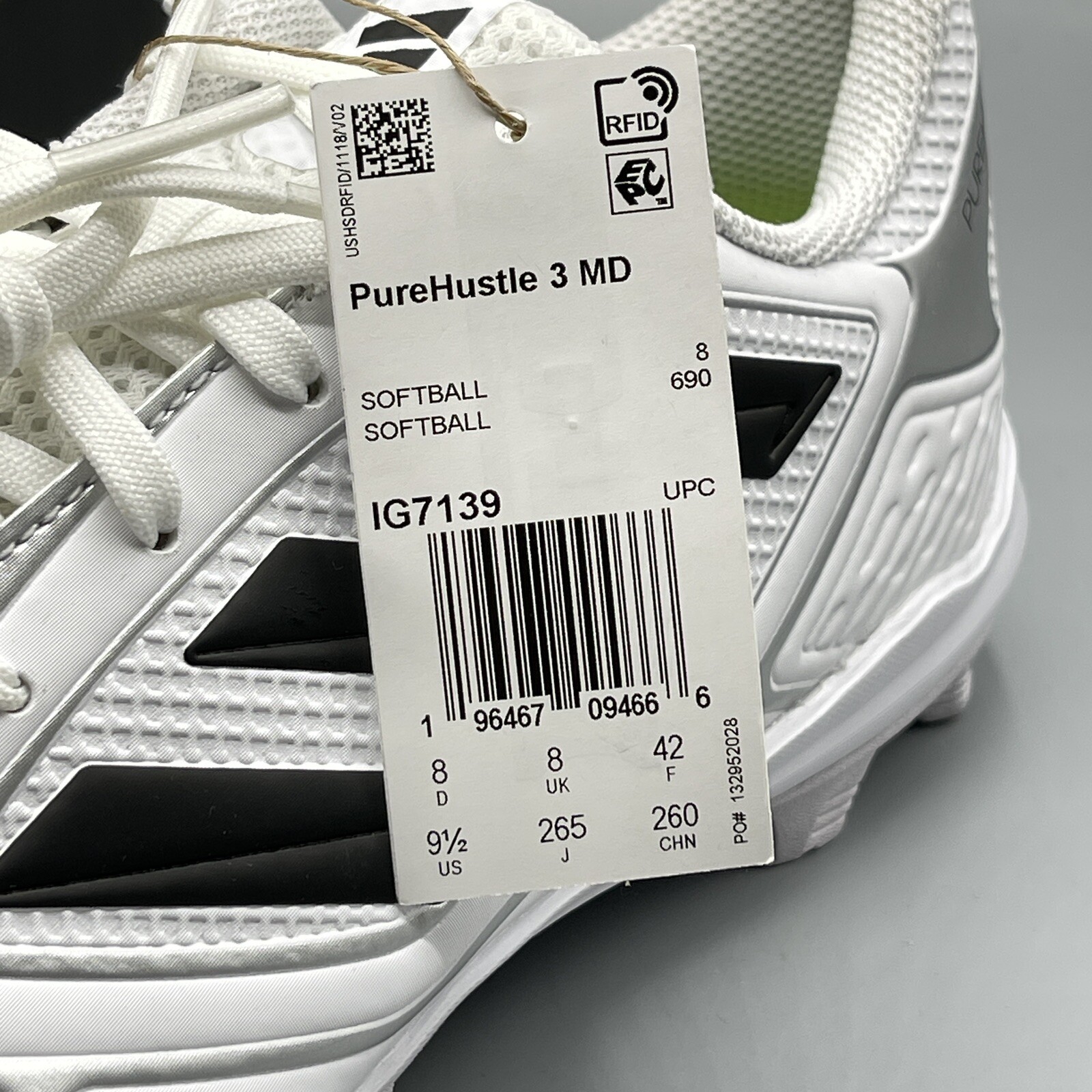 Adidas Baseball Cleats Women’s 9.5 White PureHustle 3 MD Softball Molded IG7139