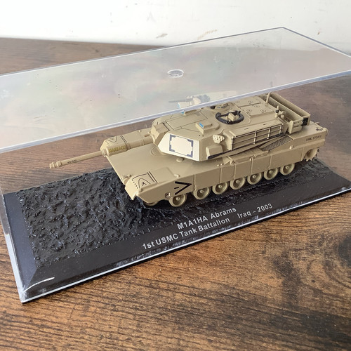 Diecast Tank M1A1HA Abrams 1st USMC Tank Battalion Iraq -2003 1/72 Scale - Picture 1 of 8