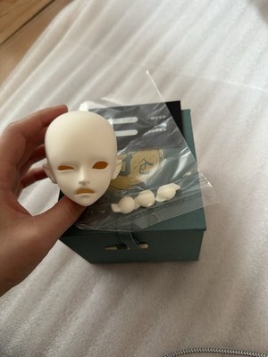 Zc838, HA, Has 3 mouth pieces, White, ¼, COA, Kept in box the whole time B 