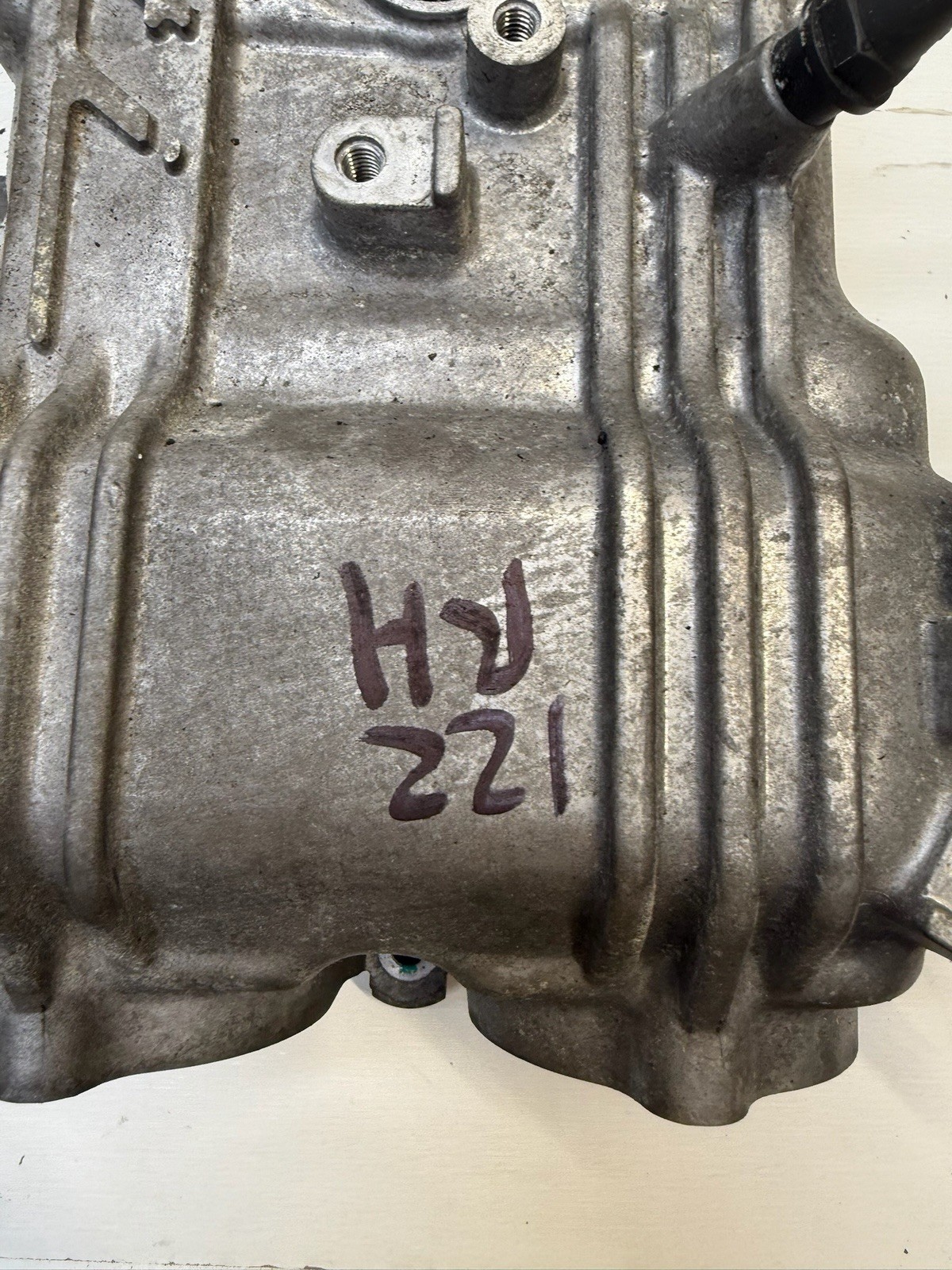 2014-2022 Maserati Ghibli Levante 3.0 V6 ENGINE RIGHT CYLINDER HEAD VALVE COVER