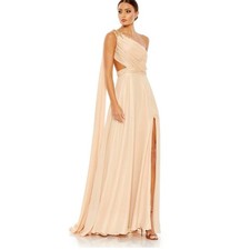Women's Mac Duggal Gown Size 6 Peach One Shoulder