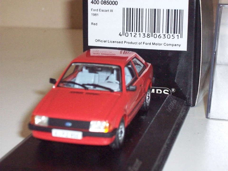 Minichamps 1/43 FORD ESCORT III 1981 Red/Rosso 400085000 Limited 3016 pcs Raro! - Immagine 3 di 4