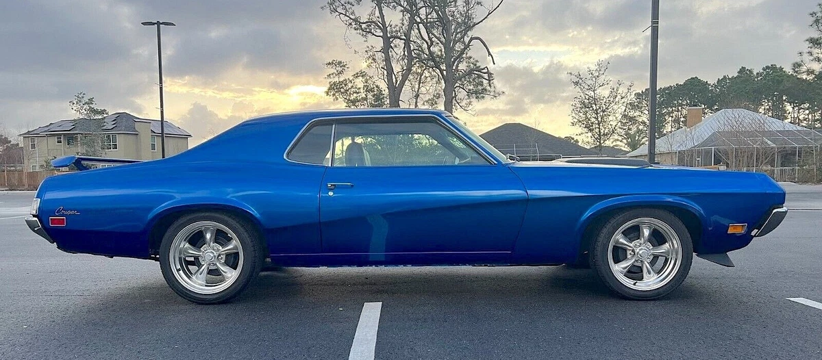 Click photo thumbnail to view