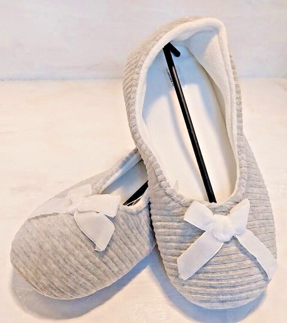 SAOLA 2 paia di pantofole Boux Avenue Pump foderate in pile con pinze suola 5 6