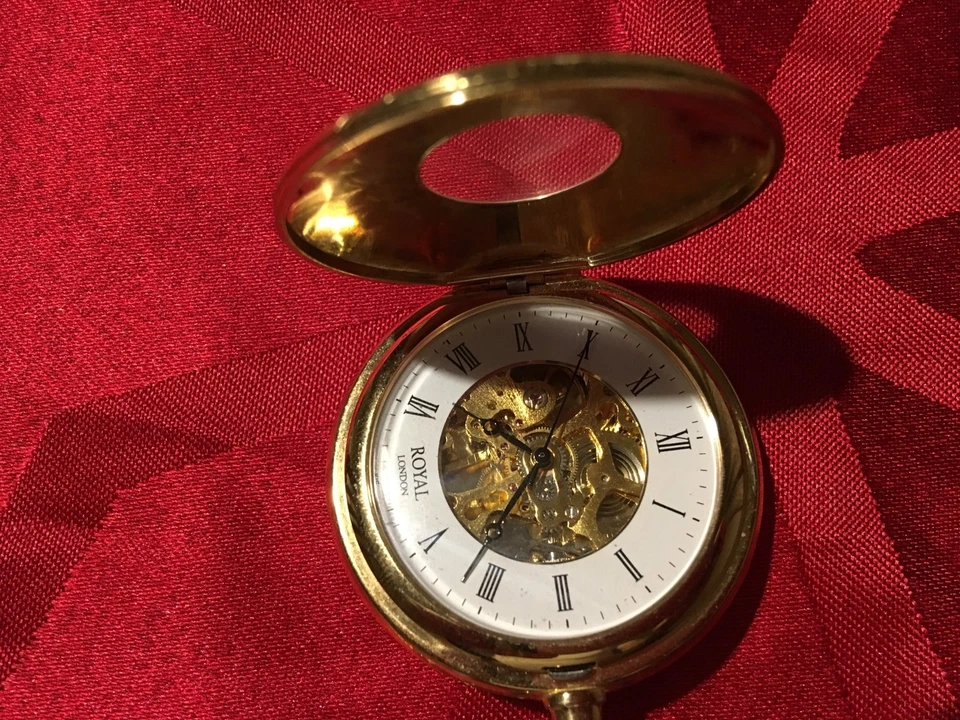 Royal London,pocket,watch,gent,ladies,unisex,nurse watch,collectors,sale,bargain - Image 4 of 4