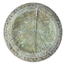 Leaf birdbath mold plaster concrete cement birdfeeder mould  16" x 16" x 3" H.