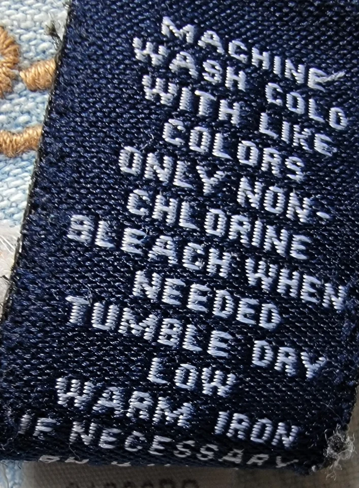 Pantalones cortos para mujer Amethyst Juniors talla 5 azul corte jean Foto 3 de 4