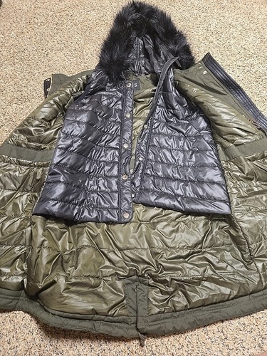 Cappotto parka donna invernale Guess con cappuccio e orlo pelliccia sintetica rimovibile M verde - Foto 2 di 11