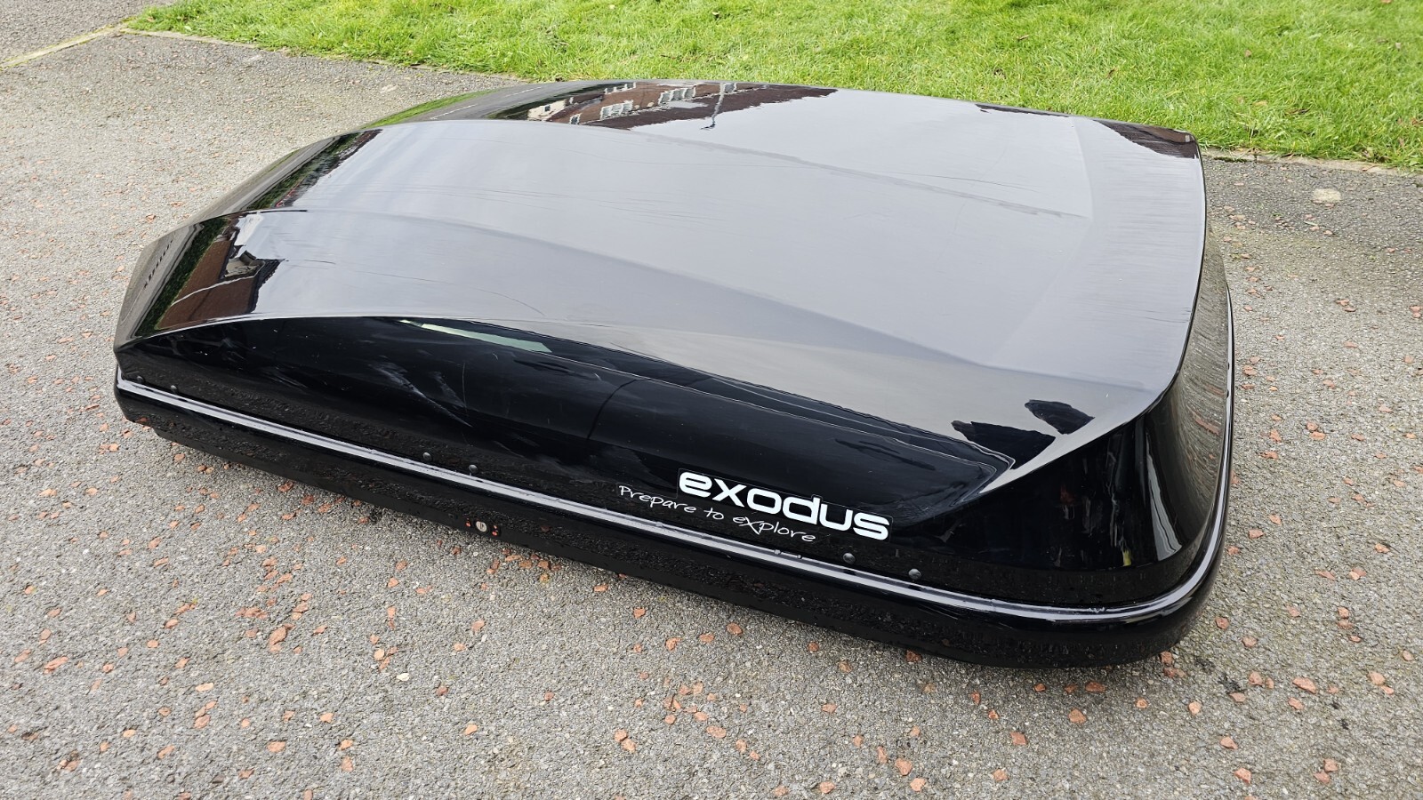 Black Used Exodus Car Roof Box, Halfords eBay