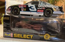 DALE EARNHARDT SR 2001 OREO / GOODWRENCH 3 MONTE CARLO REVELL DIECAST