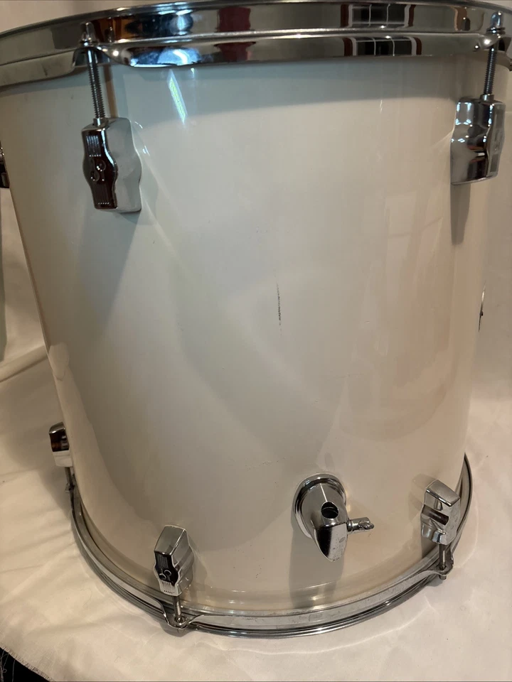 Sonor Extreme Force 16.5”x16.5” Satin White Pearl Floor Tom Drum - Image 3 of 4