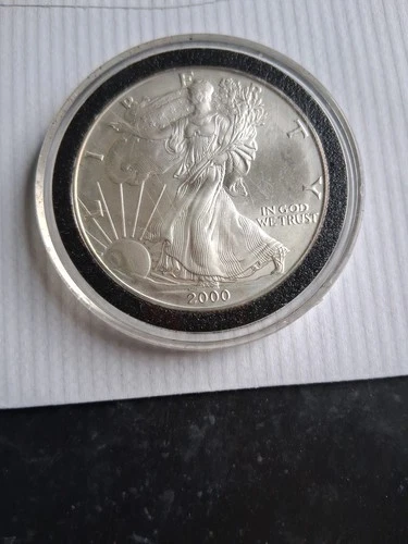 2000 Walking Liberty American Eagle Silver Dollar. 1 oz. Fine Silver