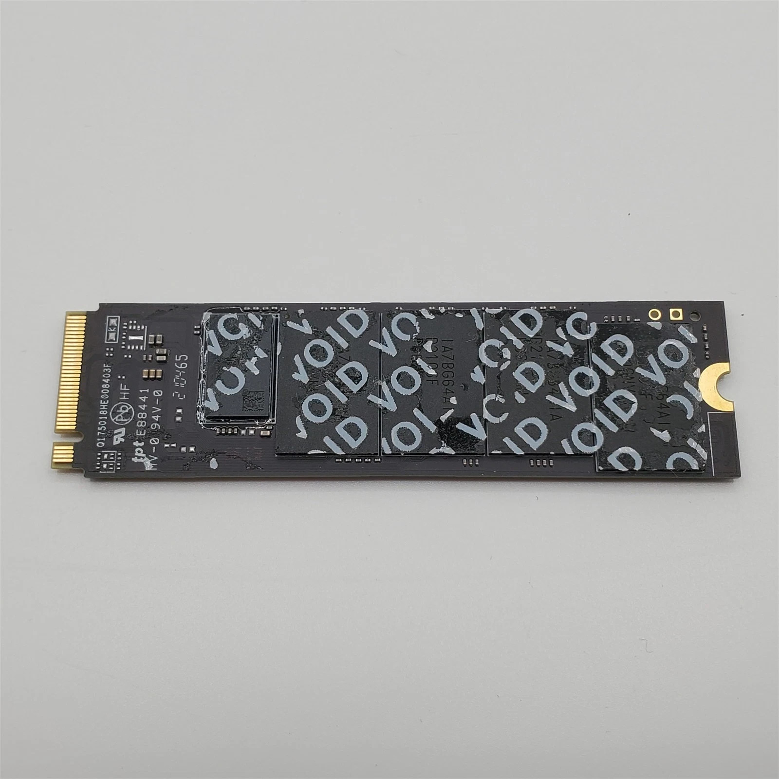 Sabrent Rocket 4 PLUS NVMe 4.0 Gen4 PCIe M.2 Internal SSD (SB-RKT4P- ) 3