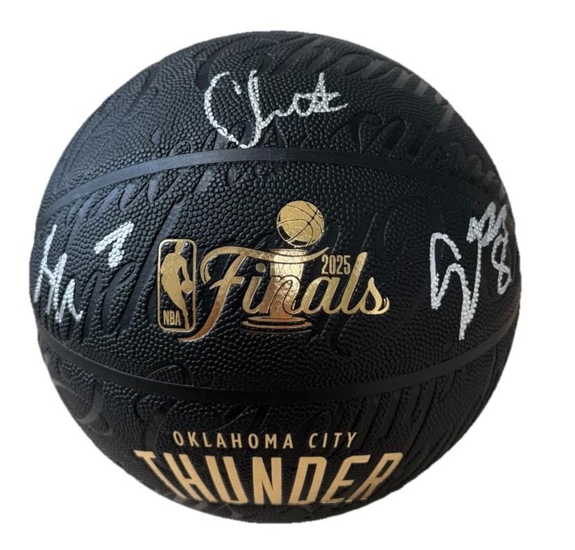 最終値下げOKC Shai &ATL Nickeil サイン入り未使用バッシュ Shai Gilgeous-Alexander/Chet/Jalen Williams Signed 2025 NBA