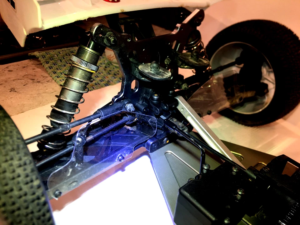 TEKNO ET48 2.0 1/8 Electric Off-Road Competition Truggy Hobbywing custom NICE!! - Image 3 of 4