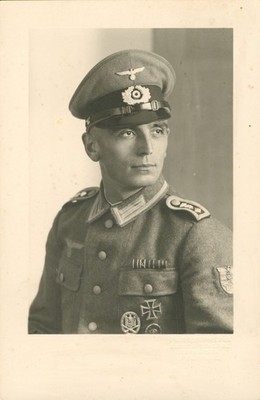 WK2 Foto Soldat Portrait Krimschild Postkartengröße