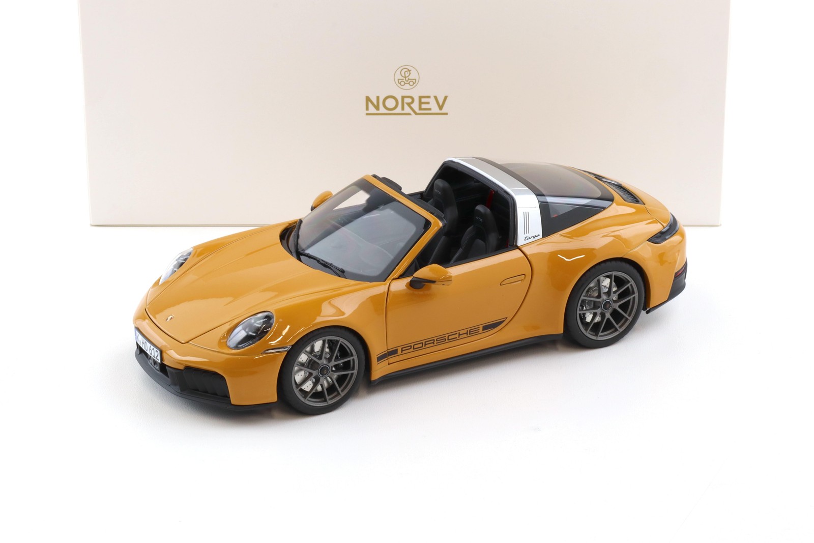 NOREV 1:18 Porsche 911 992.2 Targa 4 GTS Model Car Bahama Yellow 2024