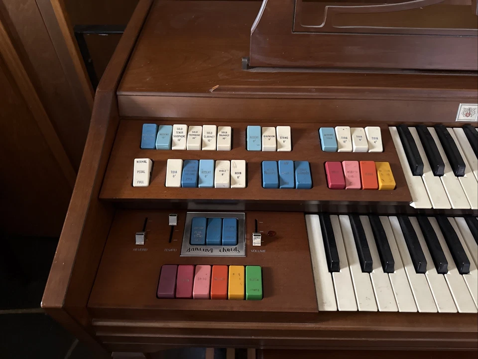 Órgano eléctrico Wurlitzer vintage excelente estado Foto 2 de 4