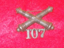 INSIGNE EMBLÈME PINBACK ARTILLERIE CÔTE 107E 1902 PÉRIODE ESPAGNOLE ORIGINAL