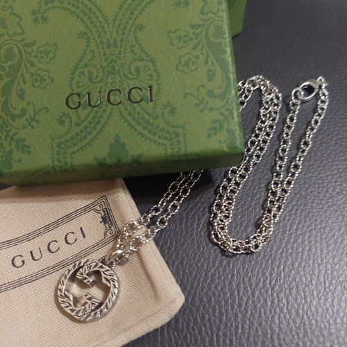 Gucci Unisex Interlocking GG Pendant Silver Chain Necklace