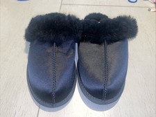 NEW UGG WOMENS SCUFFETTE SATIN BLACK SLIPPERS SIZE 6 STYLE 1096460