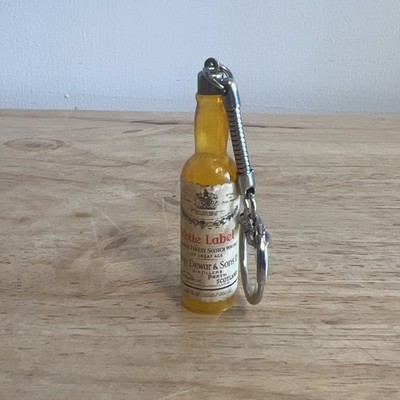 DEWAR'S WHITE LABEL ~ Scotch Whisky ~ Flaschenform ~ Schlüsselanhänger