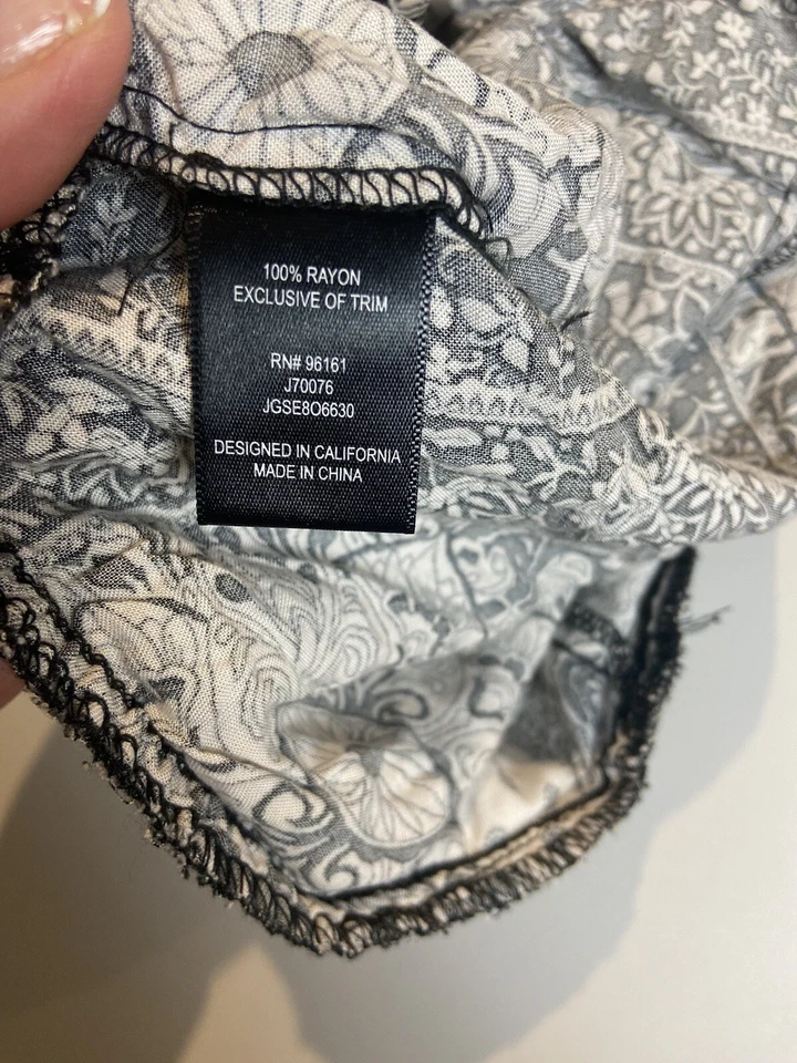 Bebop Clothing Pantalones Cortos Fluidos Blanco y Negro Cintura Elástica con Bolsillos Talla M Foto 3 de 4