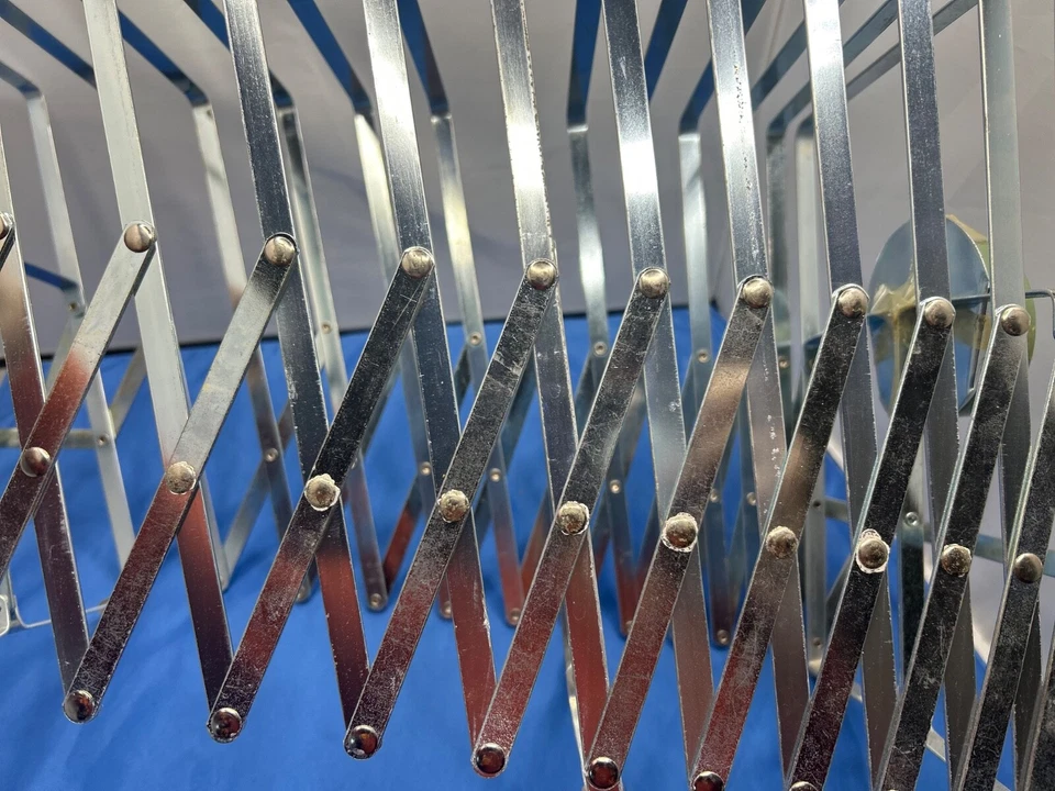 MCM VINTAGE WIRTH CO. GATHERETTE COLLATOR EXPANDABLE STEEL ORGANIZER 12 FILES - Image 4 of 4