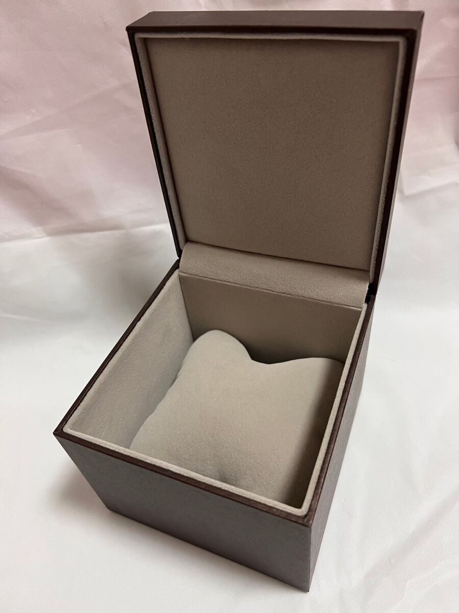 No Watch, Empty Box, Original GUCCI watch box case-g0510-1 No Watch, Empty Box, Original GUCCI watch box case-g0510-1