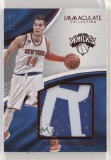 2016-17 Panini Immaculate Standout Materials Red 21/25 Willy Hernangomez 0c3