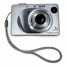 Sony Cyber-shot DSC-W1 Silver 5.1MP Digital Camera Carl Zeiss FOR PARTS REPAIR