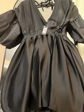 PrettyLittleThing Women's 6 Black Satin Puffball Mini V-Neck Bow Back Dress