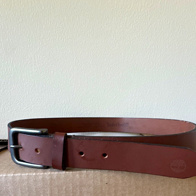 Timberland Men s Brown Adjustable Solid Belt Size 32 Logo Buckle