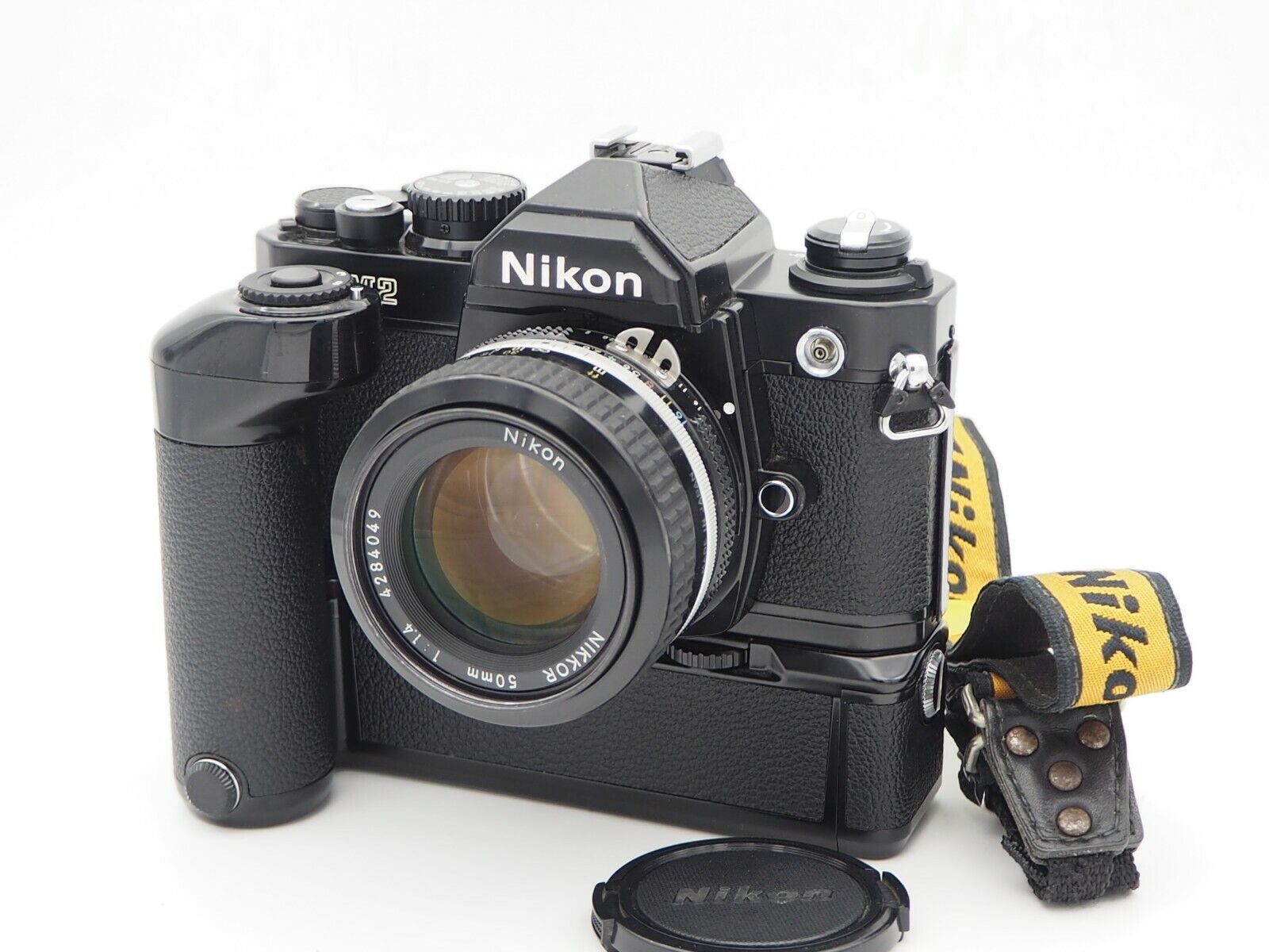 [EX+4] Nikon New FM2 Black w/ Ai Nikkor 50mm f1.4 & MD-12 from JP #C200107