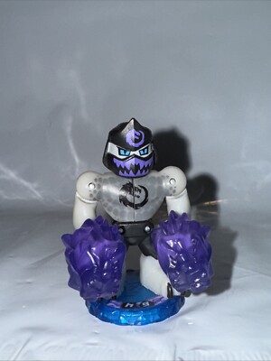 2023 Legends Of Akedo - Beast Strike Series 5 - DRAGON FANG NIGHTBLADE Legendary