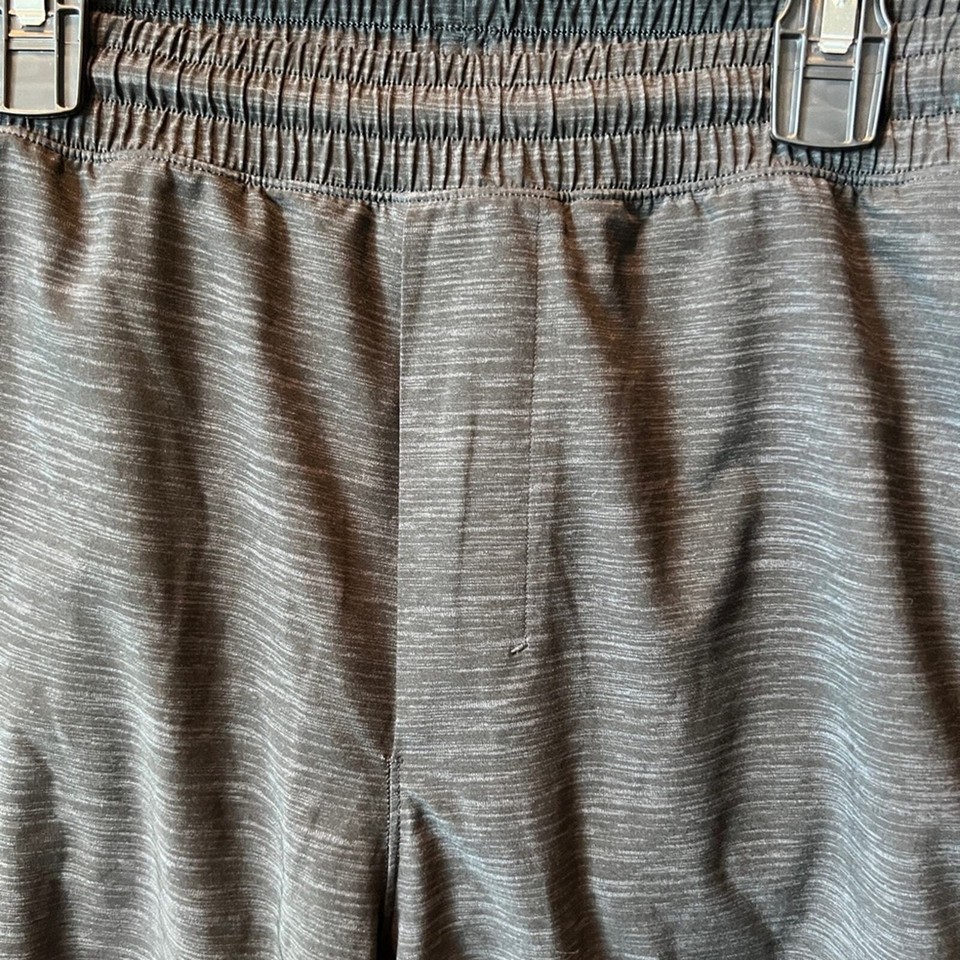 Lululemon men’s pace breaker lined shorts size XL eBay