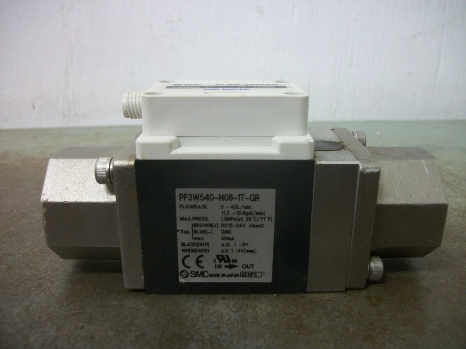 SMC REMOTE SENSOR DIGITAL FLOW SWITCH FOR WATER PF3W540-N06-1T-GR - Image 3 of 4