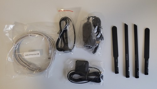 NEW/SEALED - TELTONIKA RUTX11100400 Industrial 4G LTE Cat6 Cellular Router - Picture 5 of 8