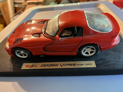1997 Dodge Viper GTS Maisto Dicast 1/18 scale | eBay
