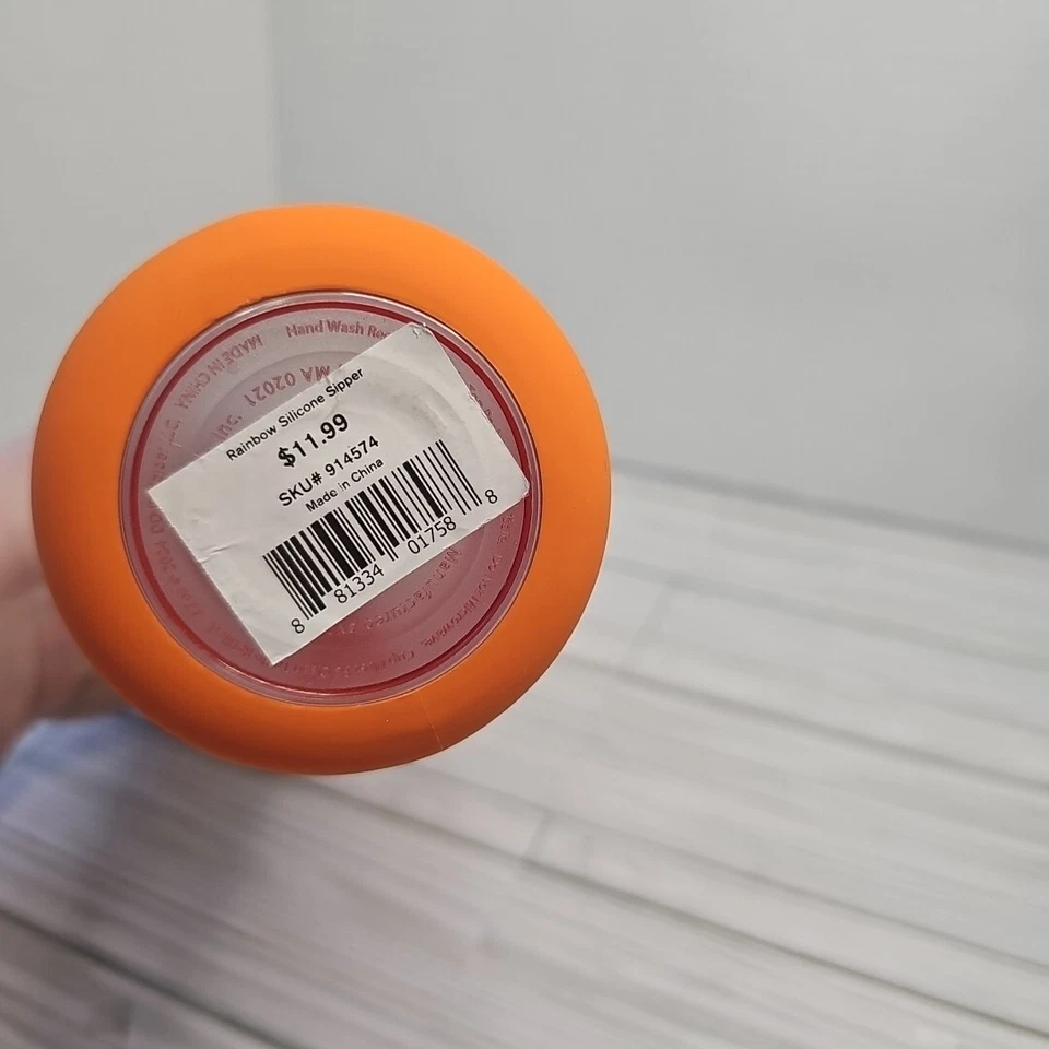 Dunkin’ Spring/Summer 2024 Collection - Orange Ombré Silicone Tumbler/Sipper - Image 3 of 4